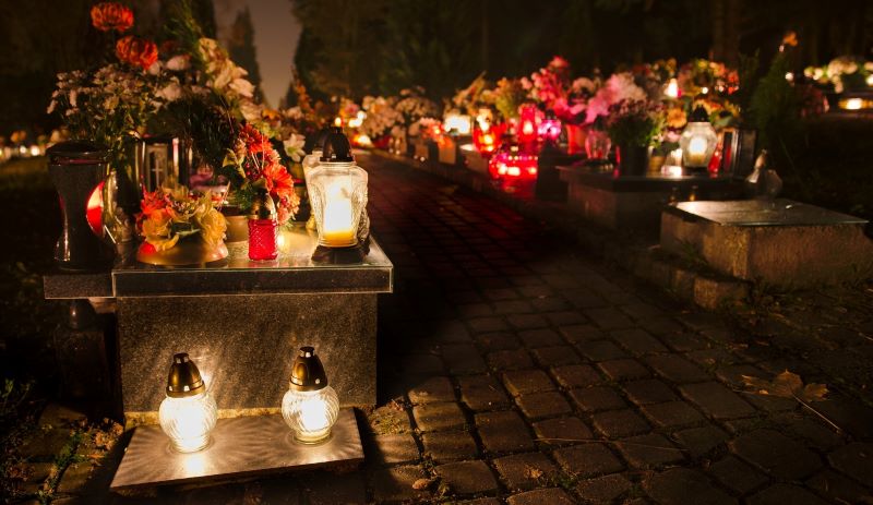 /Illuminazione votiva - riscatto e affidamento del servizio